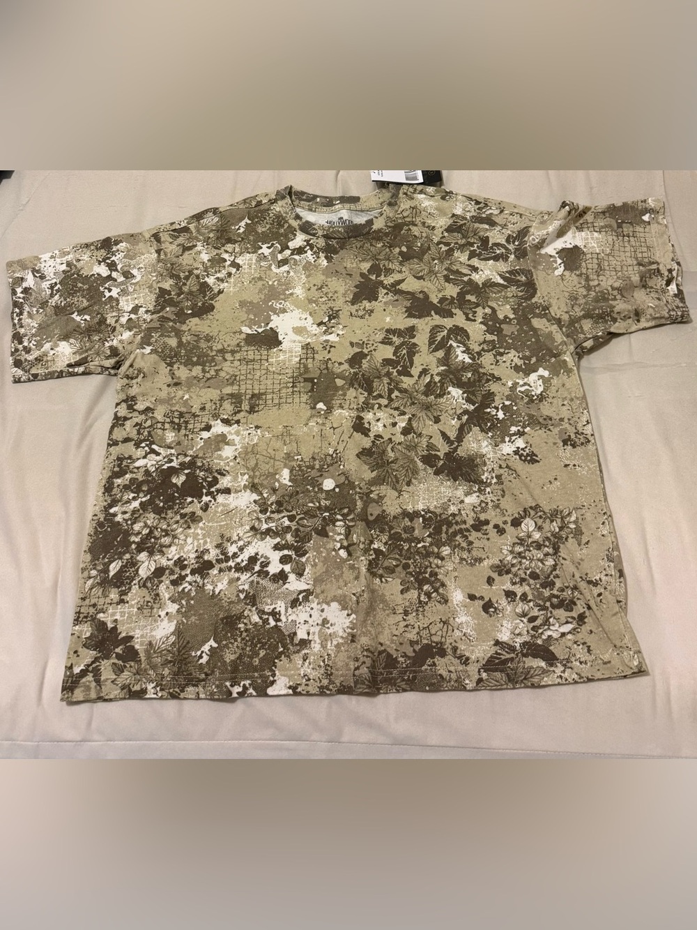 Mineral wash white camo relaxed t shirt